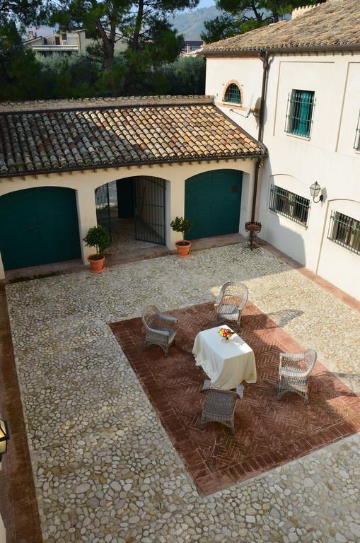 Villa Montanari Rosati Porto San Giorgio Exterior foto